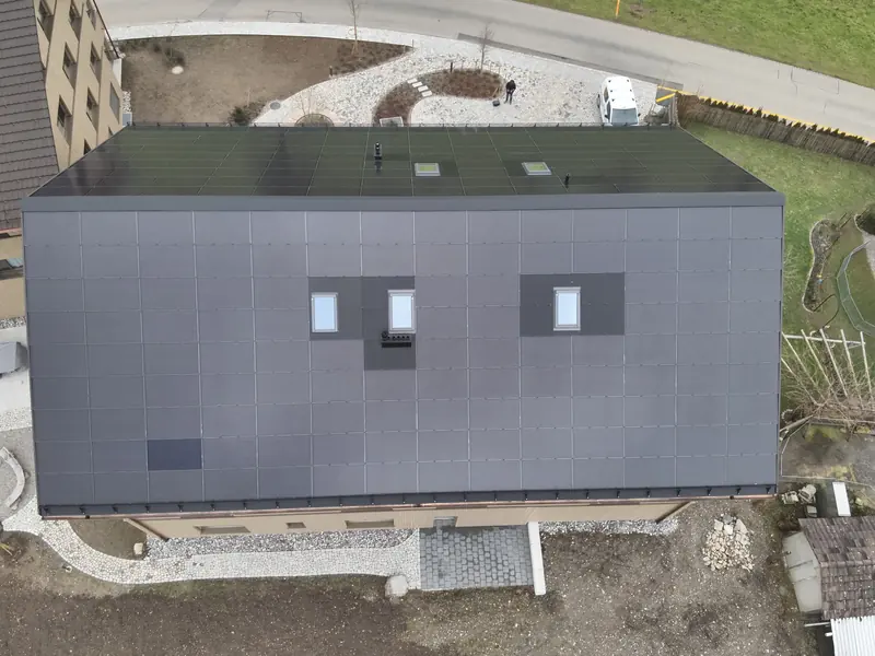 Luftaufnahme einer Photovoltaikanlage von Future Power